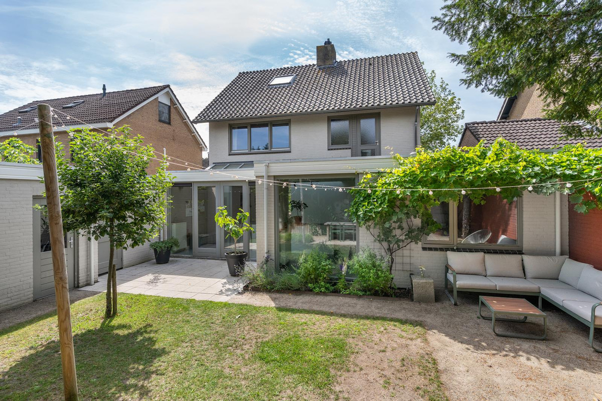 Twee-onder-één-kap te koop: Litserstraat 50, Den Dungen