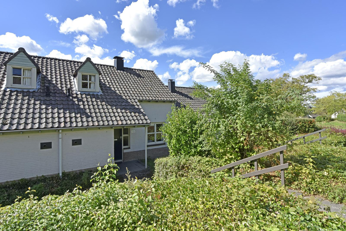 Tussenwoning te koop: Randweg 21A156, Vaals