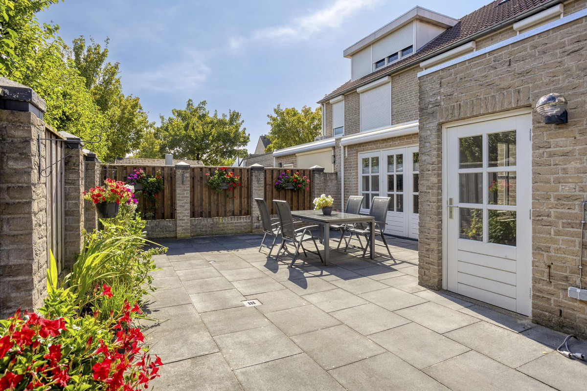 Tussenwoning te koop: Wanmolen 12, Berghem