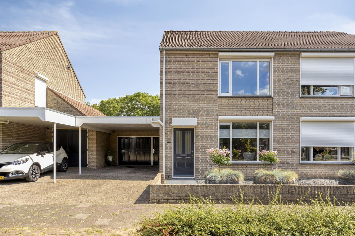 Tussenwoning te koop: Wanmolen 12, Berghem