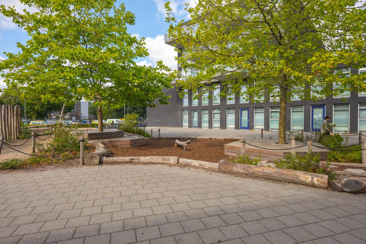 Appartement te koop: Maldivenweg 23, Almere