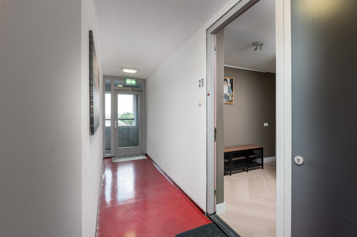 Appartement te koop: Maldivenweg 23, Almere