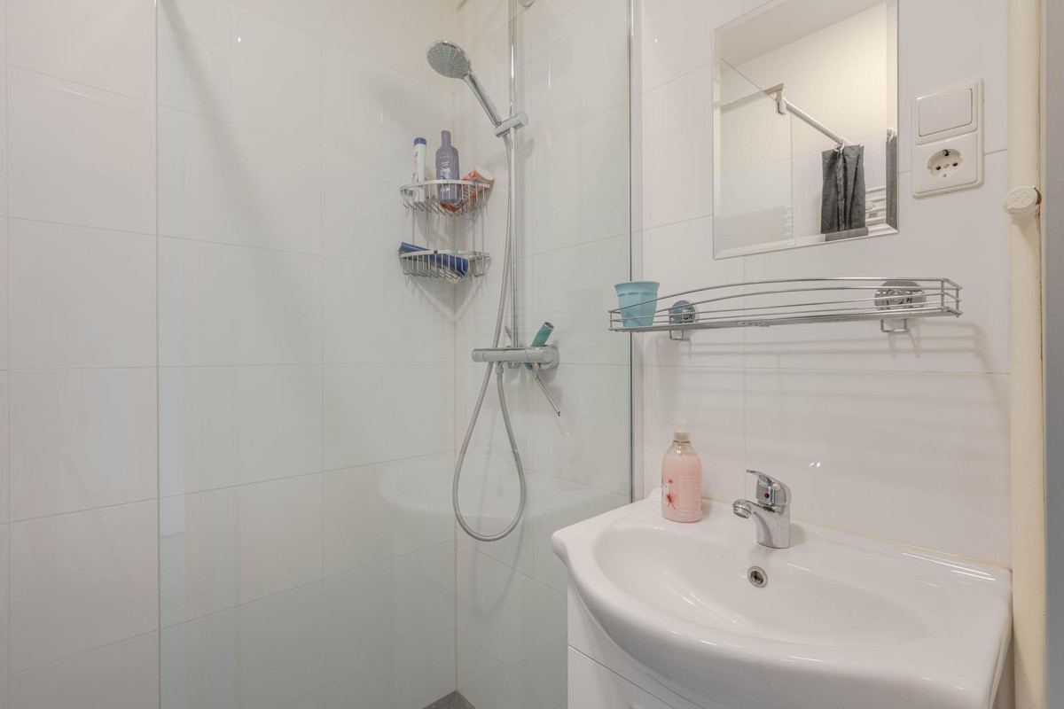 Appartement te koop: Kerkwervesingel 95, Rotterdam