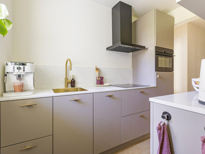 Ambonstraat 28a