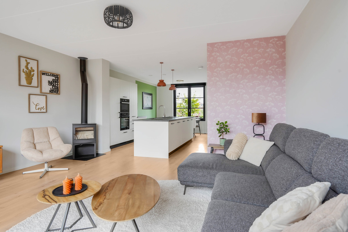 Tussenwoning te koop: Sacha Bulthuispad 5, Berkel En Rodenrijs