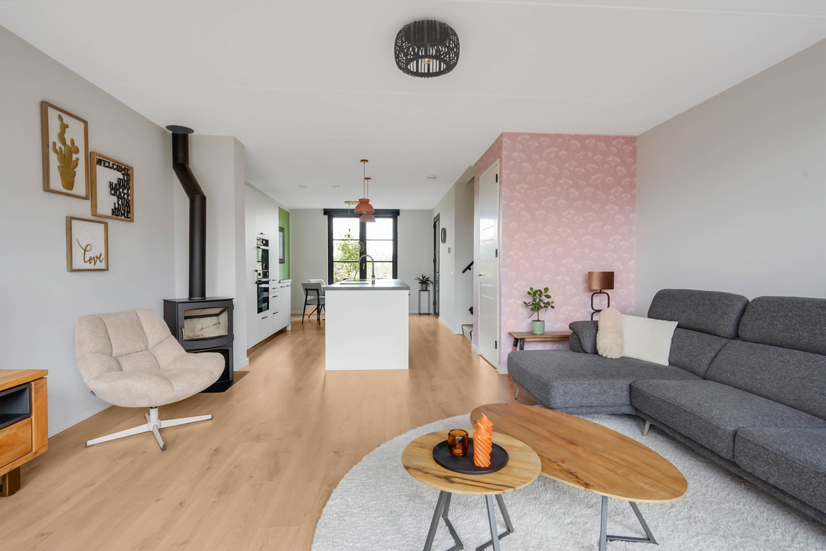 Tussenwoning te koop: Sacha Bulthuispad 5, Berkel En Rodenrijs