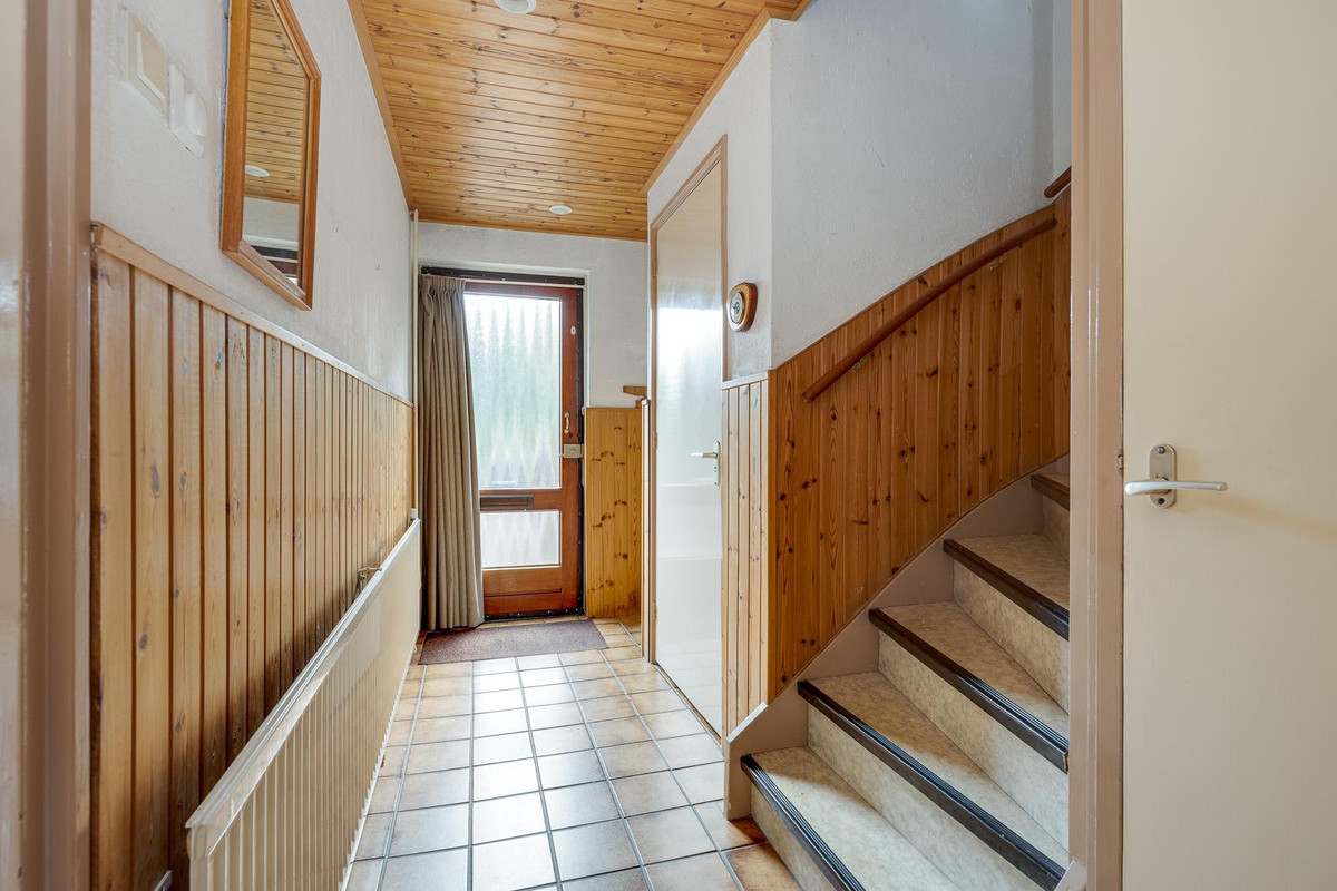 Tussenwoning te koop: Callenburghplantsoen 17, Voorschoten
