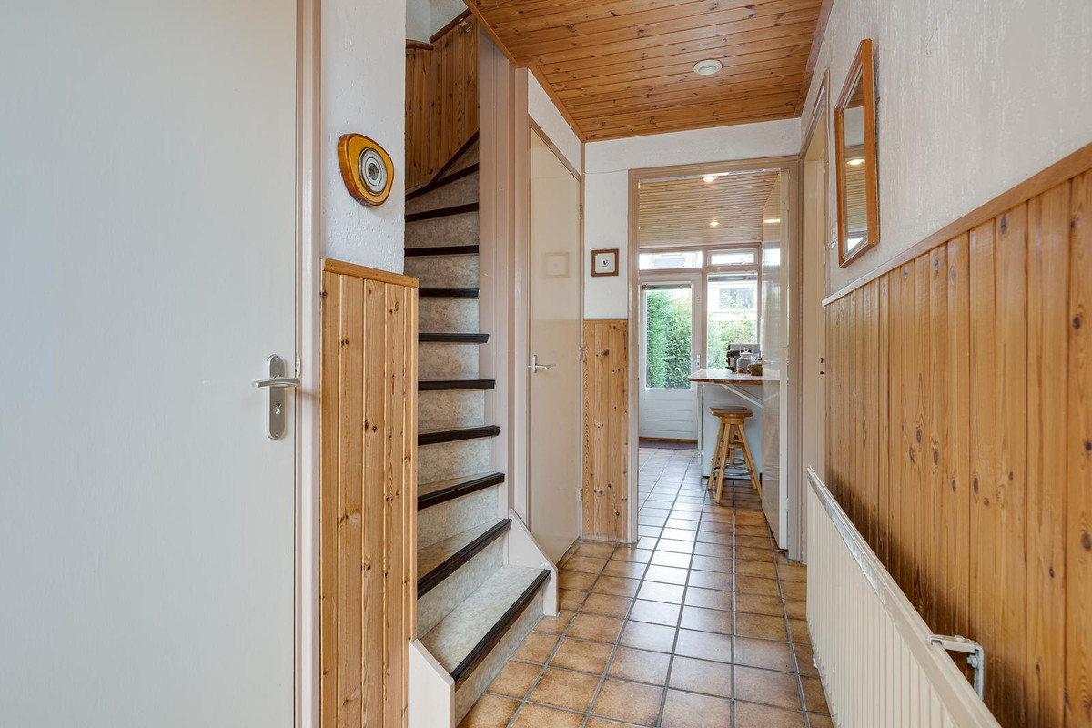Tussenwoning te koop: Callenburghplantsoen 17, Voorschoten