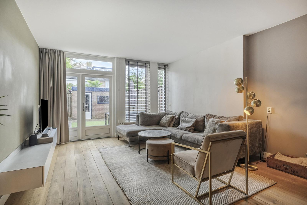 Tussenwoning te koop: Fort 4, Breda