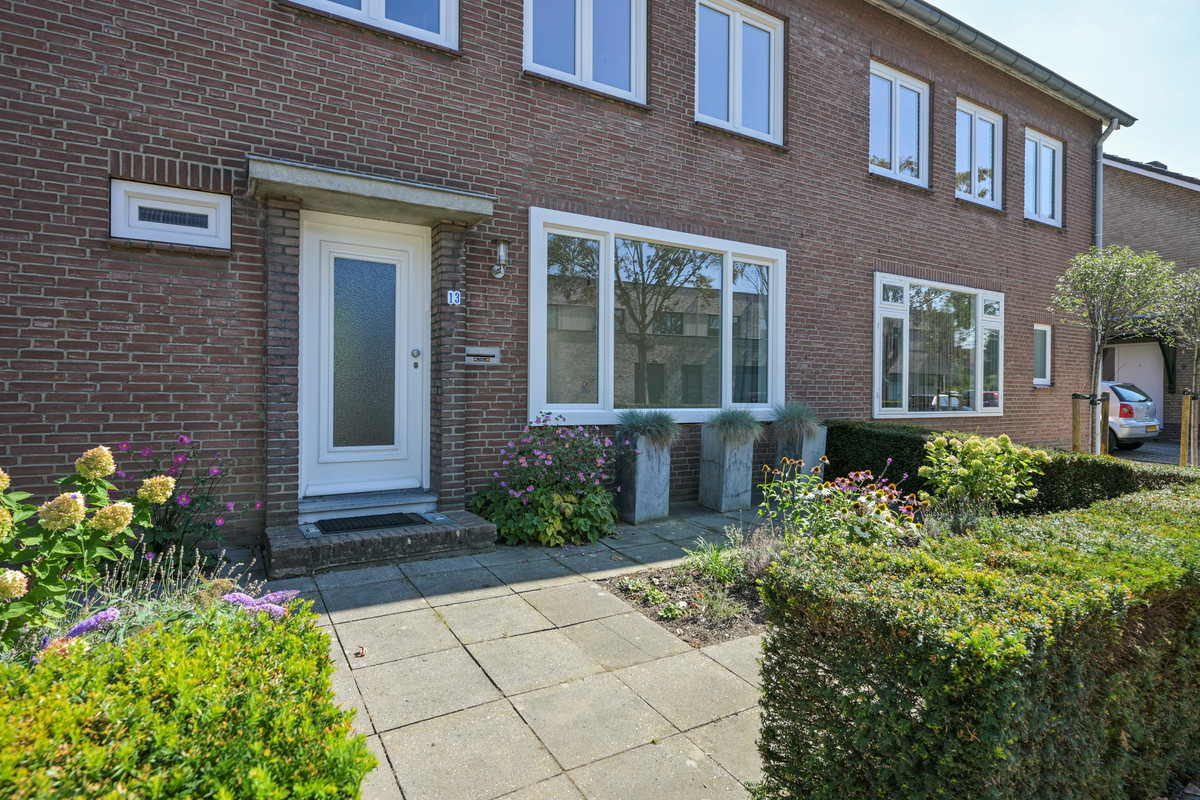 Tussenwoning te koop: Frans Erensstraat 13, Sittard