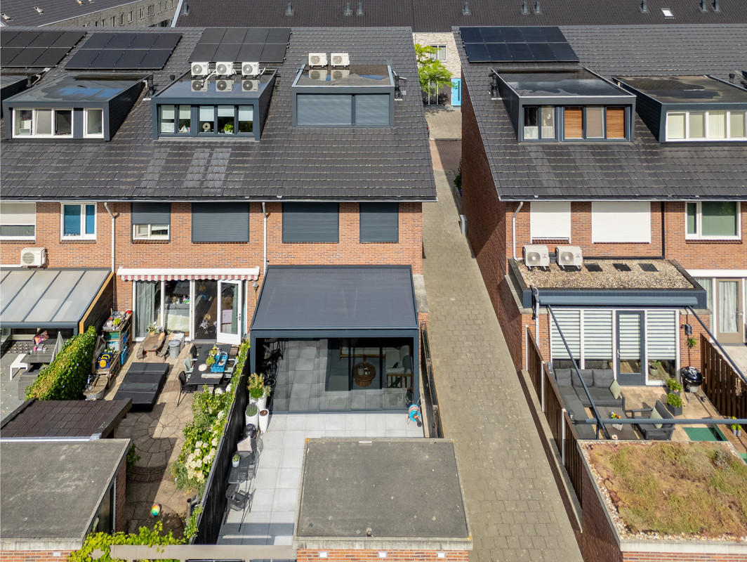 Hoekwoning te koop: Viskorfstraat 70, Hoogvliet Rotterdam