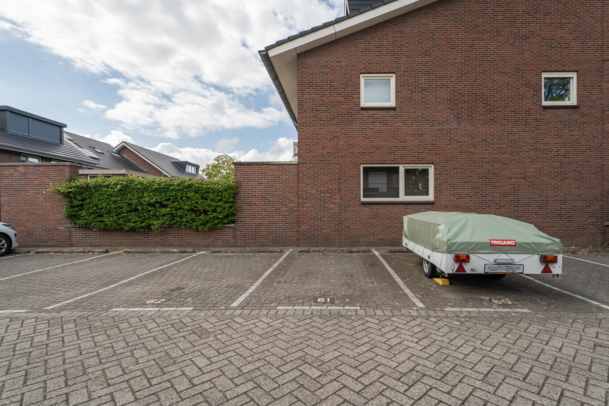 Hoekwoning te koop: Viskorfstraat 70, Hoogvliet Rotterdam