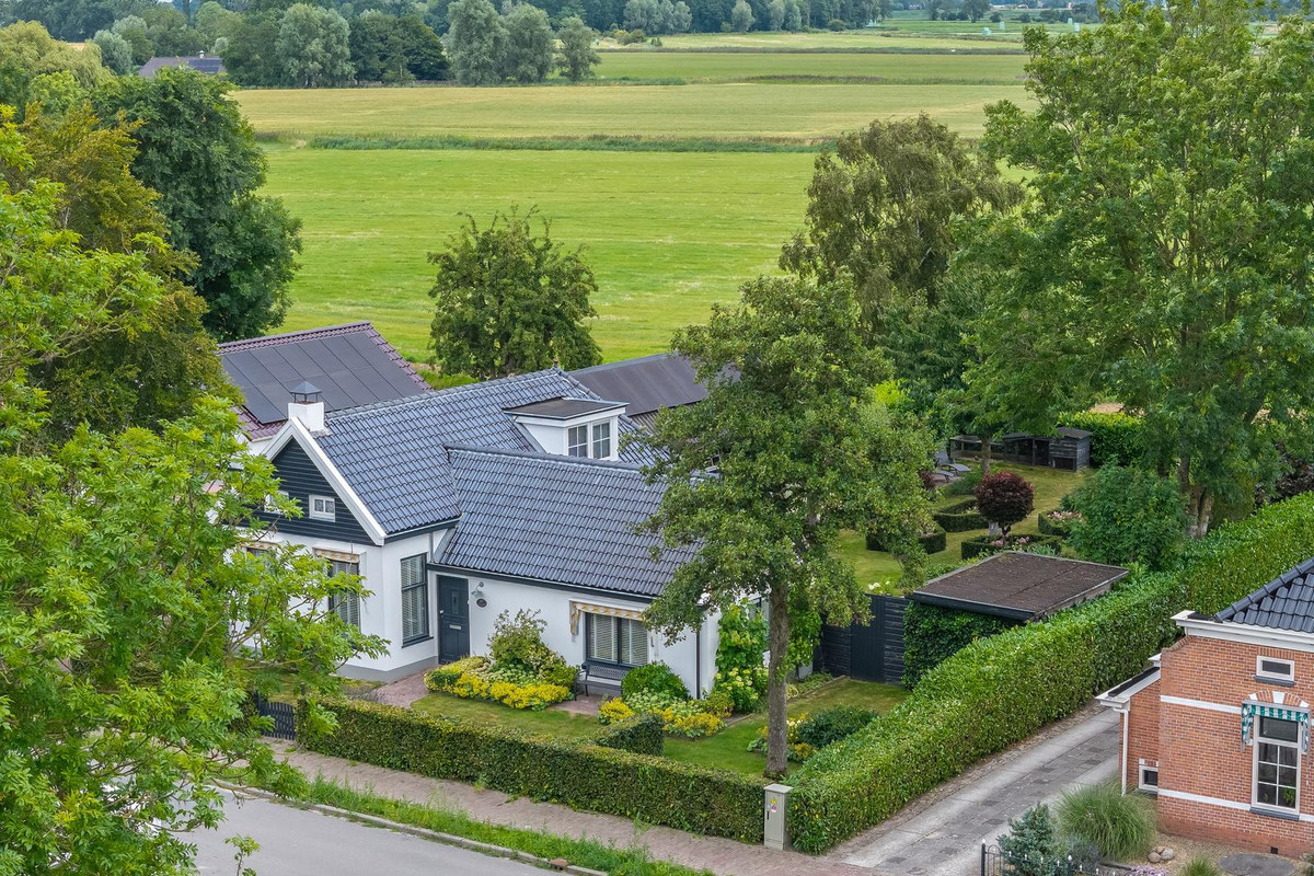 Vrijstaande woning te koop: Wirdumerweg 63, Wirdum