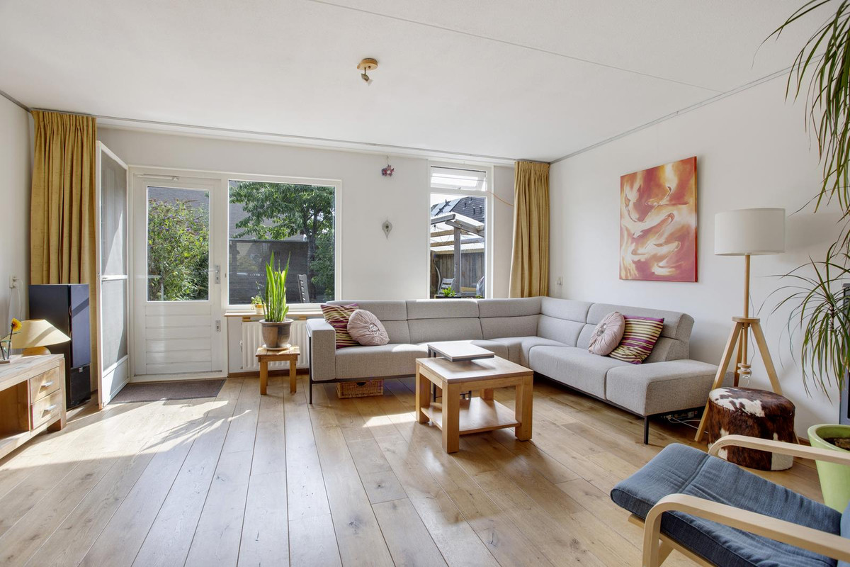Hoekwoning te koop: Beetwortelweg 77, Oud-Beijerland
