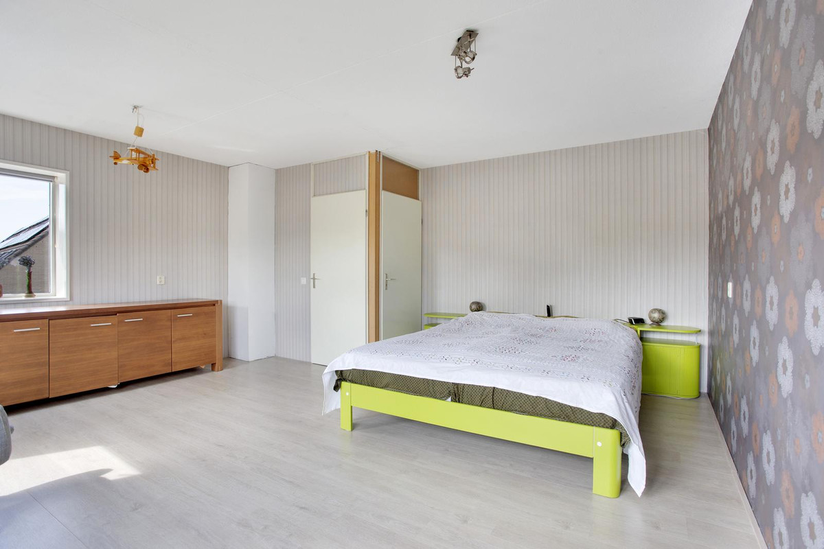Hoekwoning te koop: Beetwortelweg 77, Oud-Beijerland