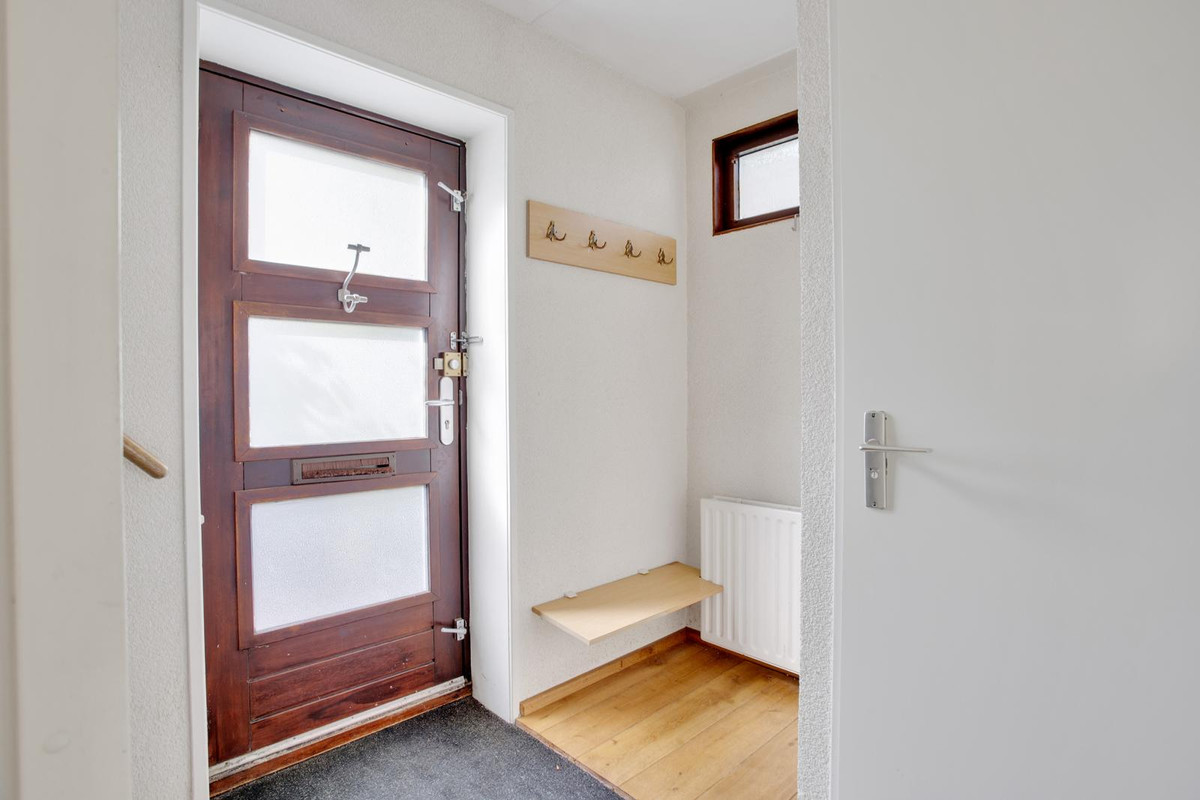 Hoekwoning te koop: Beetwortelweg 77, Oud-Beijerland