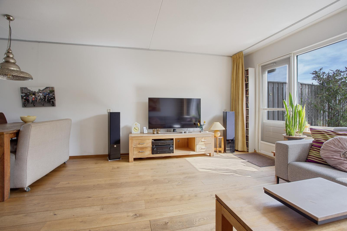 Hoekwoning te koop: Beetwortelweg 77, Oud-Beijerland