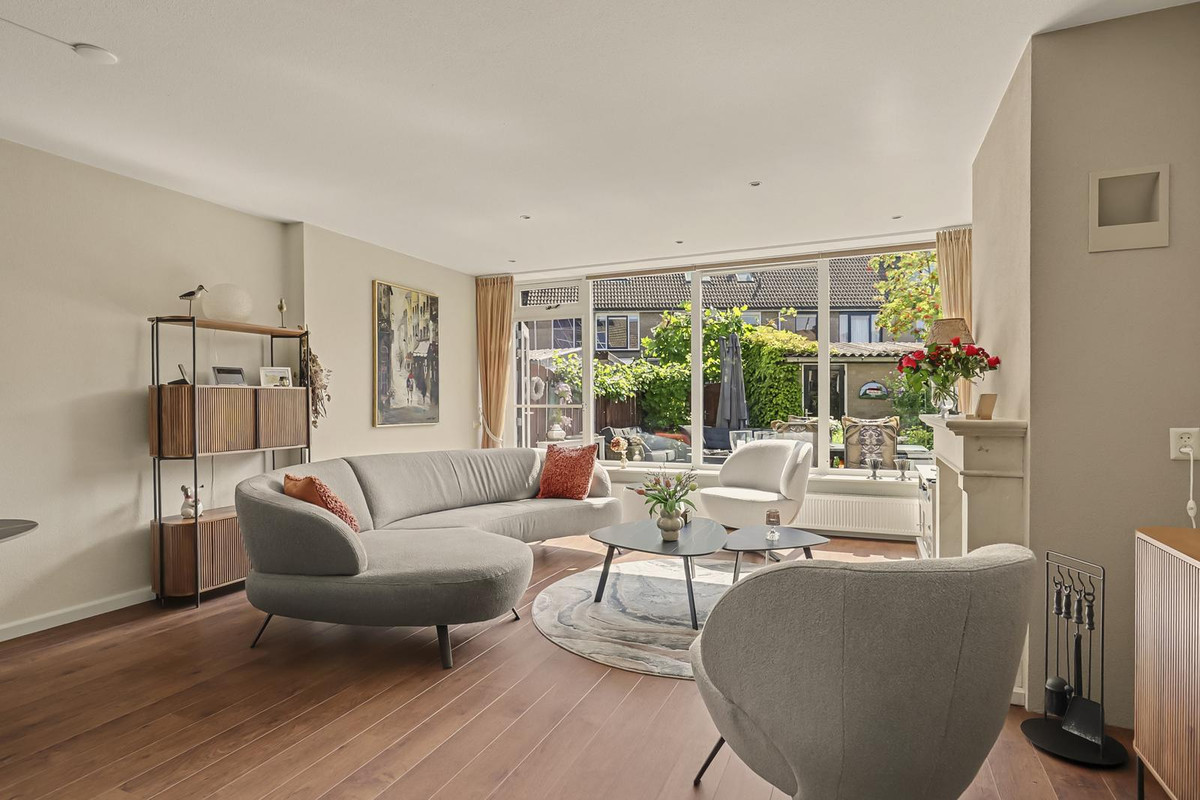 Tussenwoning te koop: Tjalk 7, Oud-Beijerland