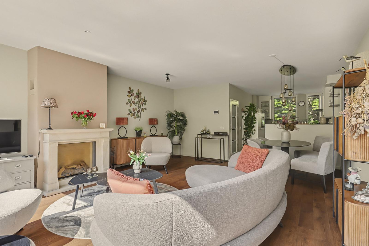 Tussenwoning te koop: Tjalk 7, Oud-Beijerland