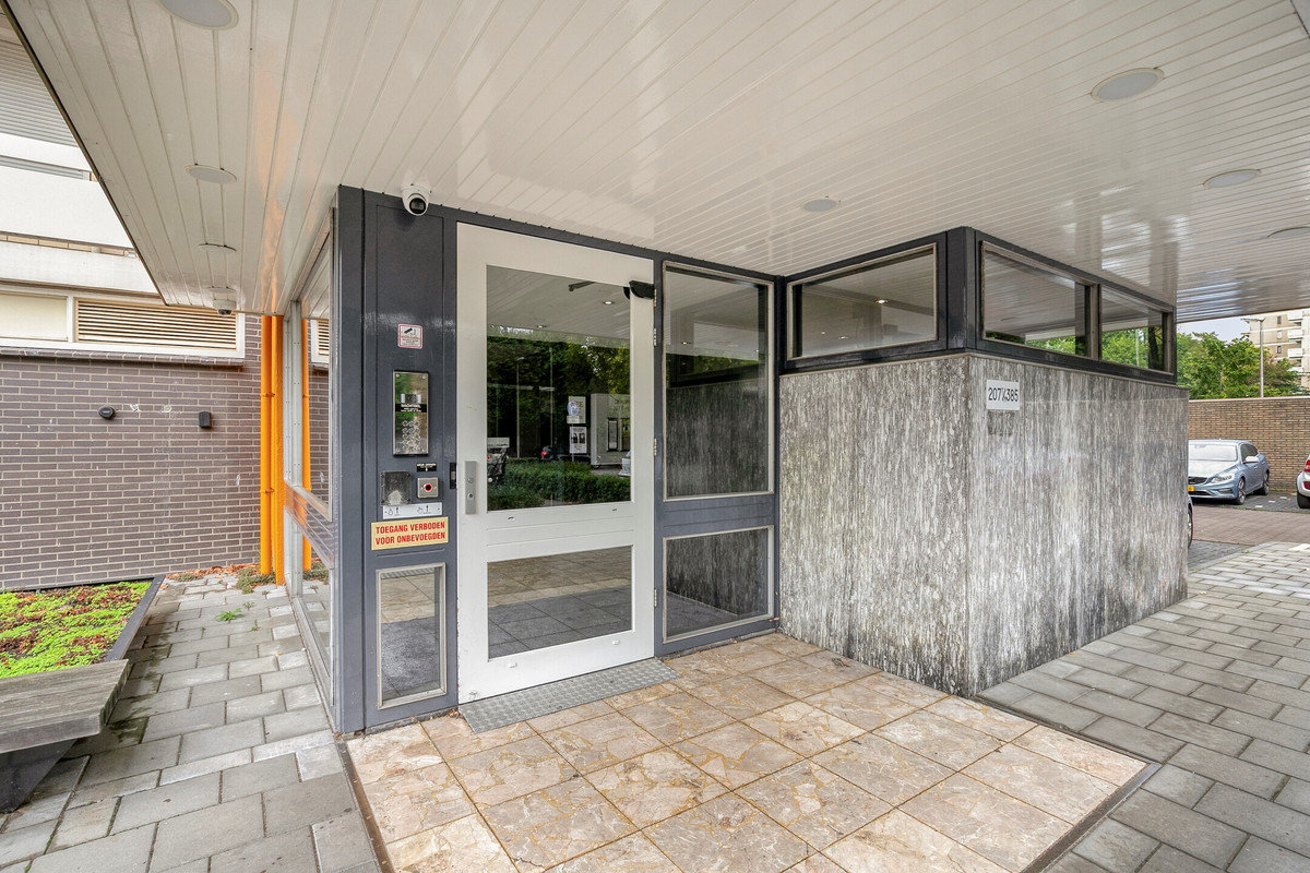 Appartement te koop: De Koppele 215, Eindhoven