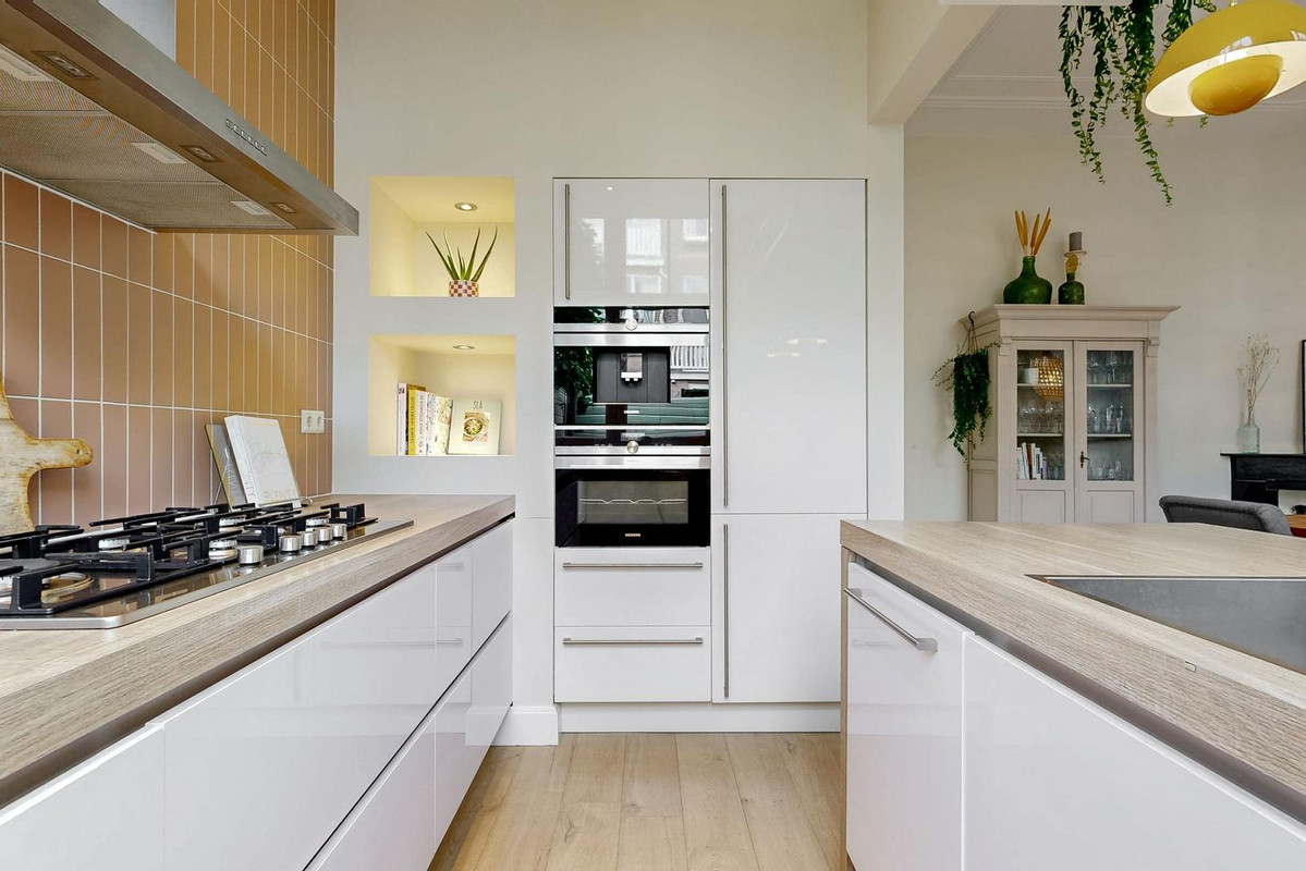 Appartement te koop: Van Lumeystraat 77, 'S-Gravenhage