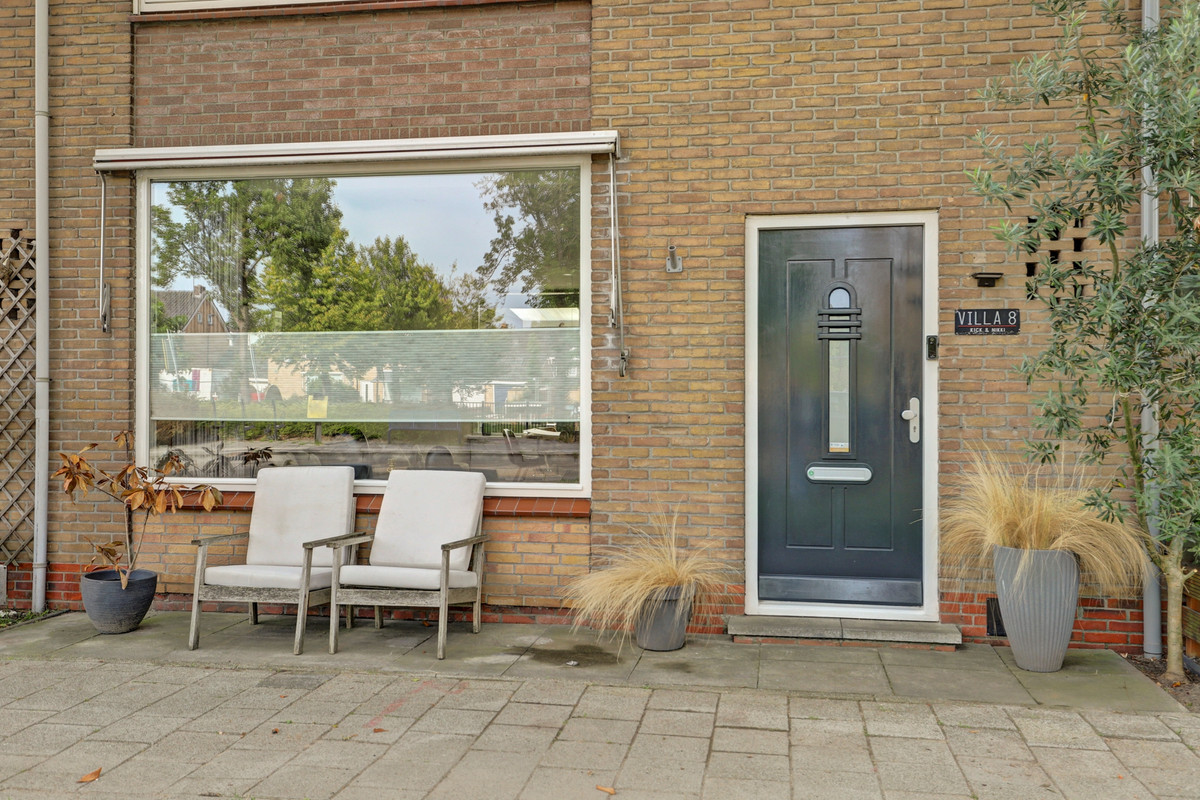 Tussenwoning te koop: Basiusstraat 8, Heerhugowaard