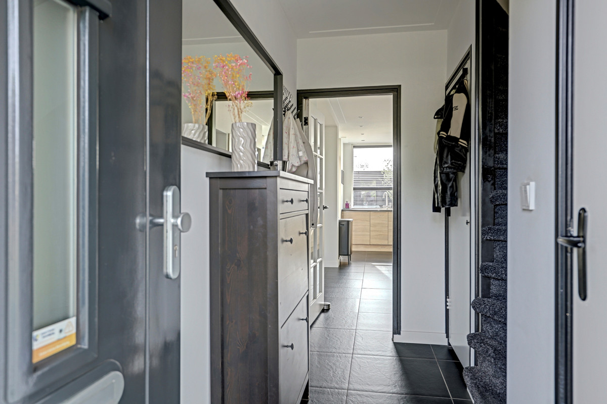 Tussenwoning te koop: Basiusstraat 8, Heerhugowaard