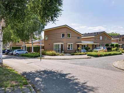 Pastoor Sandersstraat 1 01