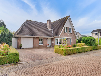 Pastoor J. van Hovestraat 64