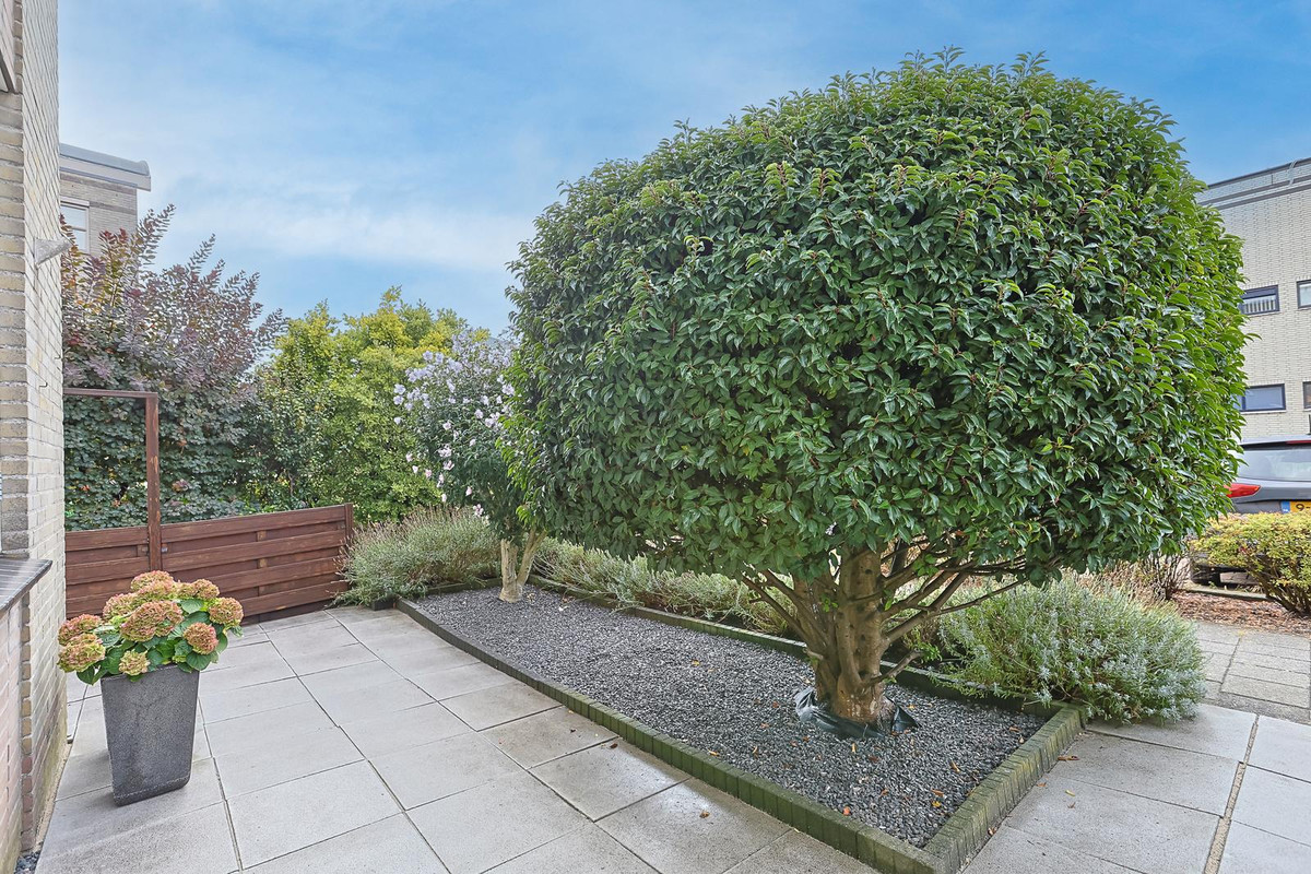 Hoekwoning te koop: Zuiderkeerkring 231, Alphen Aan Den Rijn