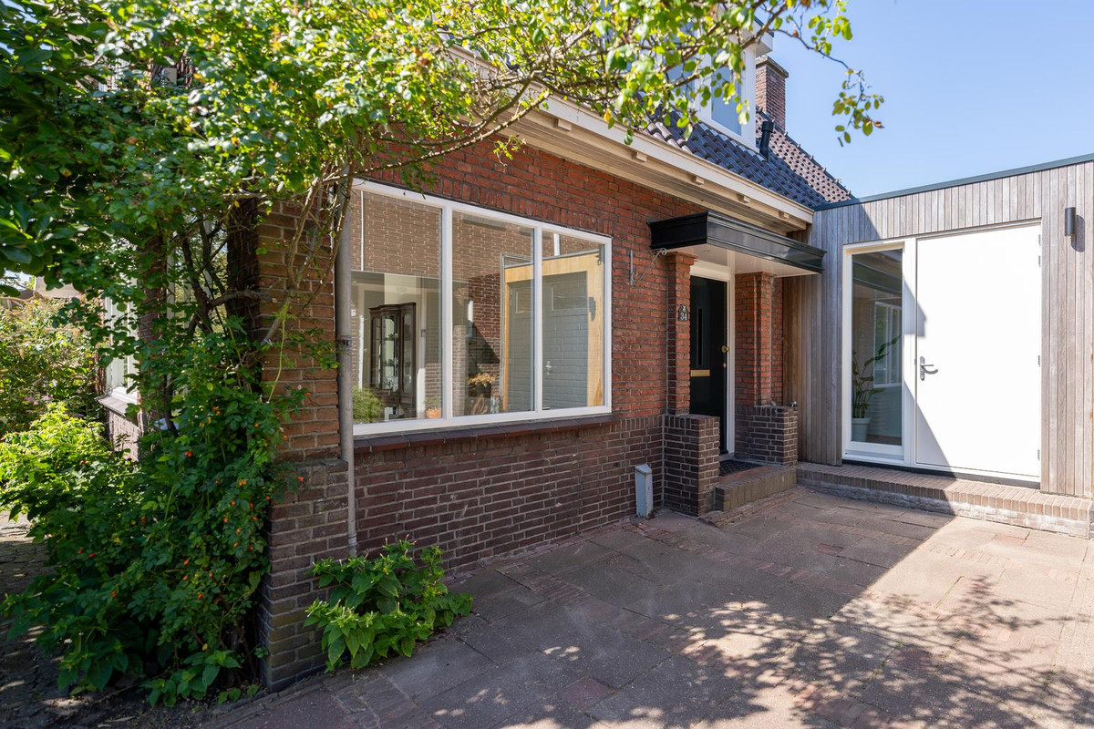 Tussenwoning te koop: Molenweg 34, Amstelveen