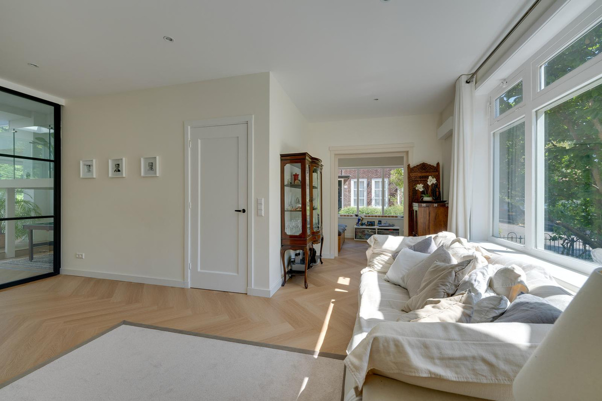 Tussenwoning te koop: Molenweg 34, Amstelveen