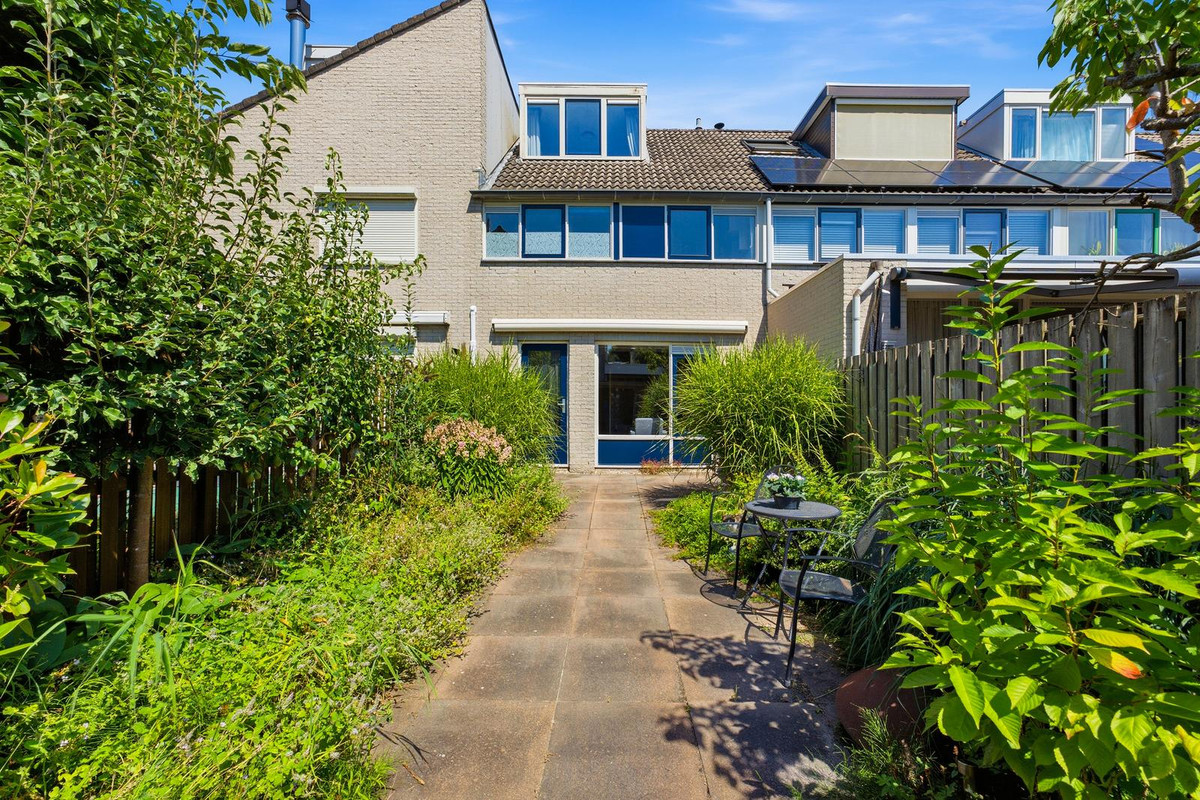 Tussenwoning te koop: Sonate 19, Zwijndrecht