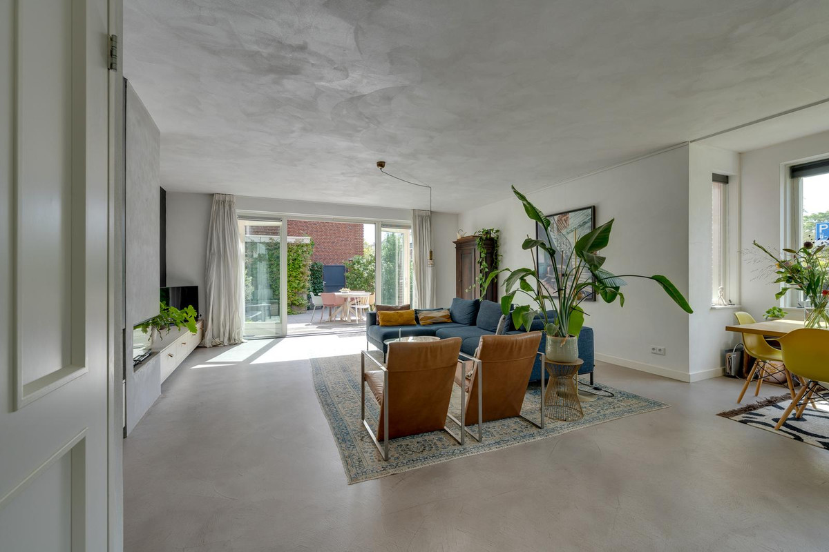 Hoekwoning te koop: Runmoolen 177, Amstelveen