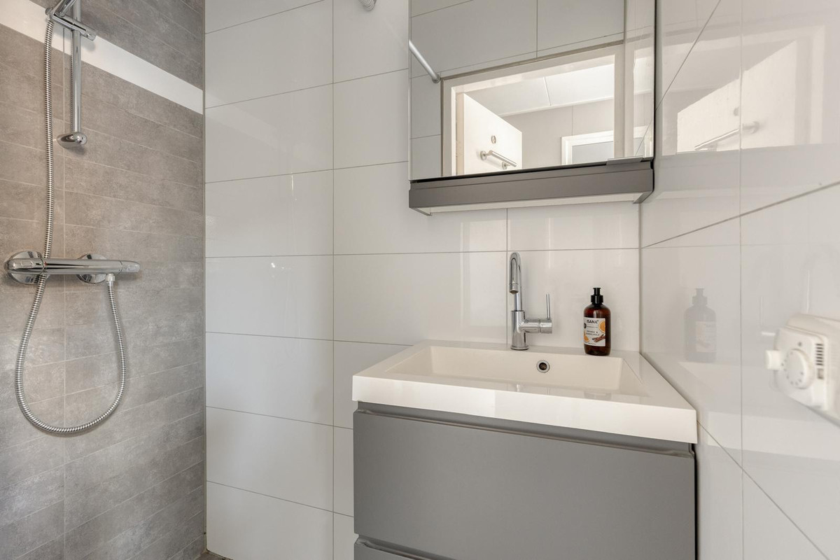 Hoekwoning te koop: Vredenseweg 53, Winterswijk