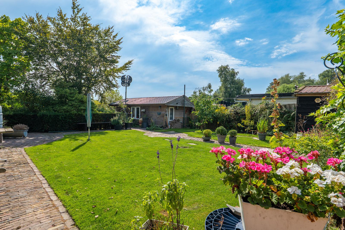 Vrijstaande woning te koop: Scharwoude 34A, Scharwoude