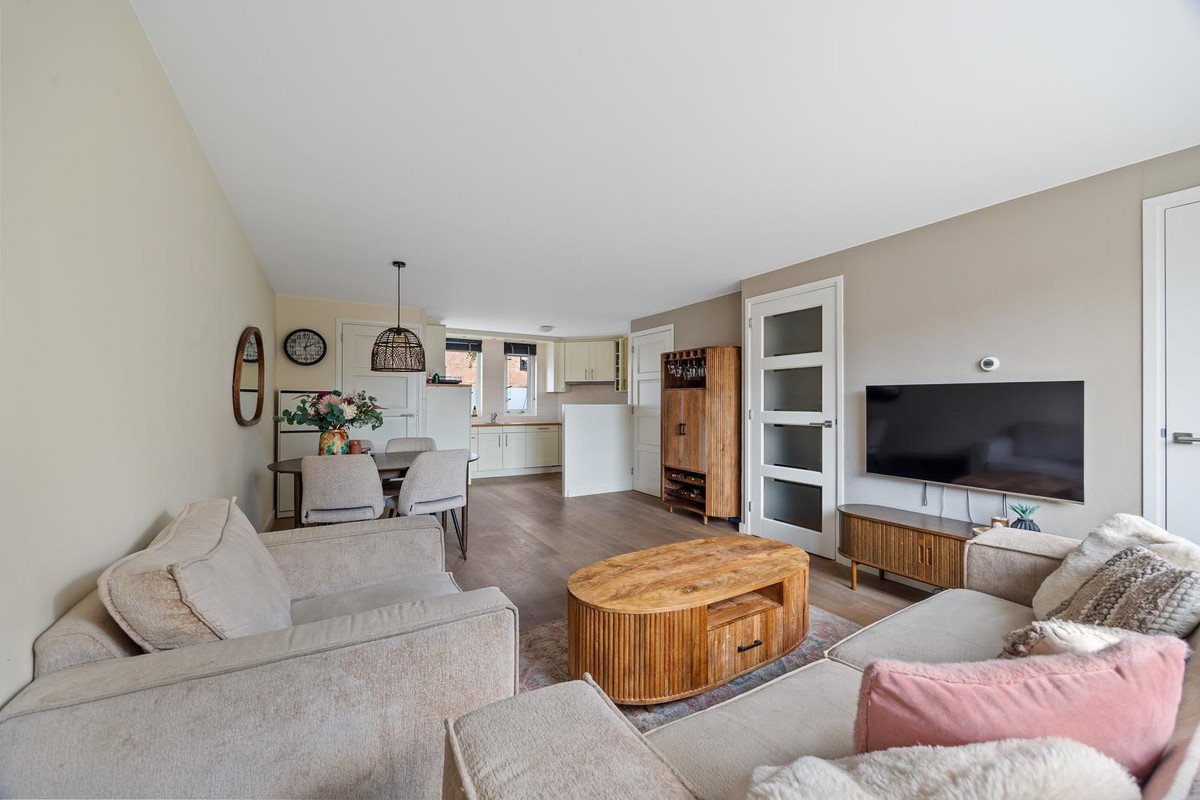Tussenwoning te koop: De Backerstraat 11, Poeldijk