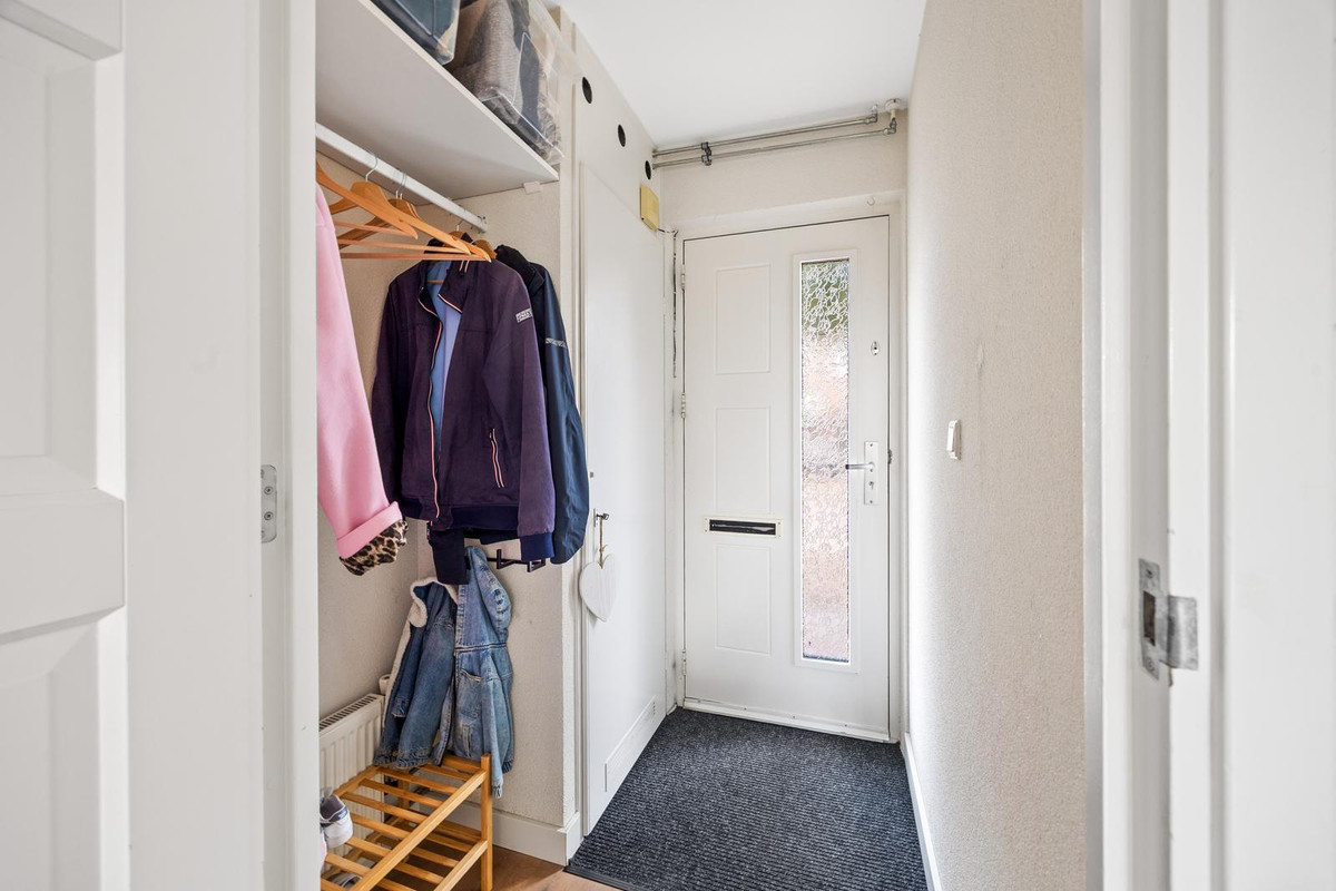 Tussenwoning te koop: De Backerstraat 11, Poeldijk