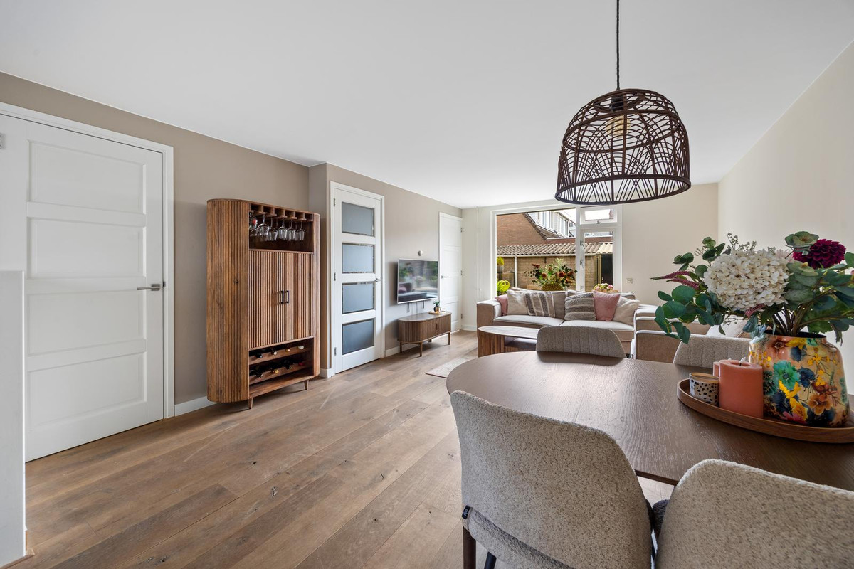 Tussenwoning te koop: De Backerstraat 11, Poeldijk
