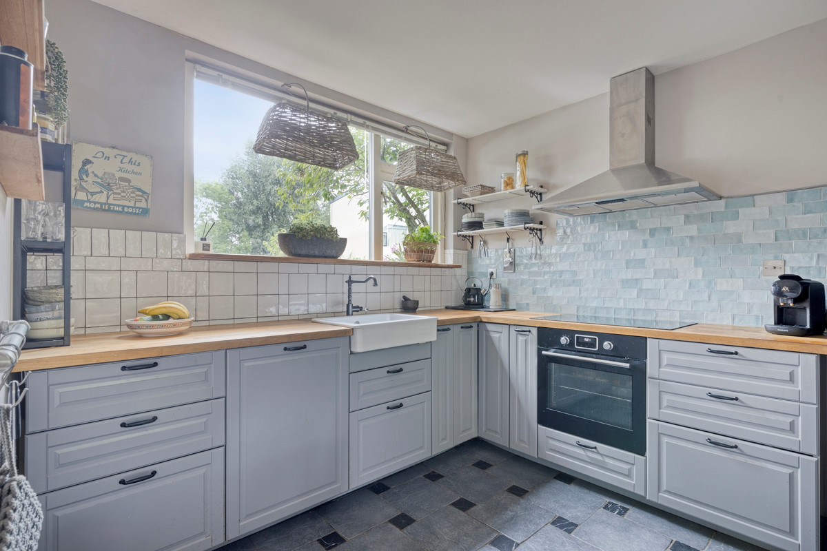 Hoekwoning te koop: Tirol 72, Utrecht