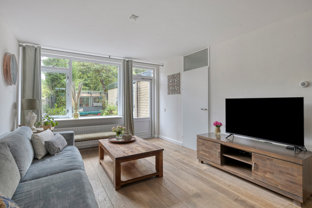 Hoekwoning te koop: Tirol 72, Utrecht