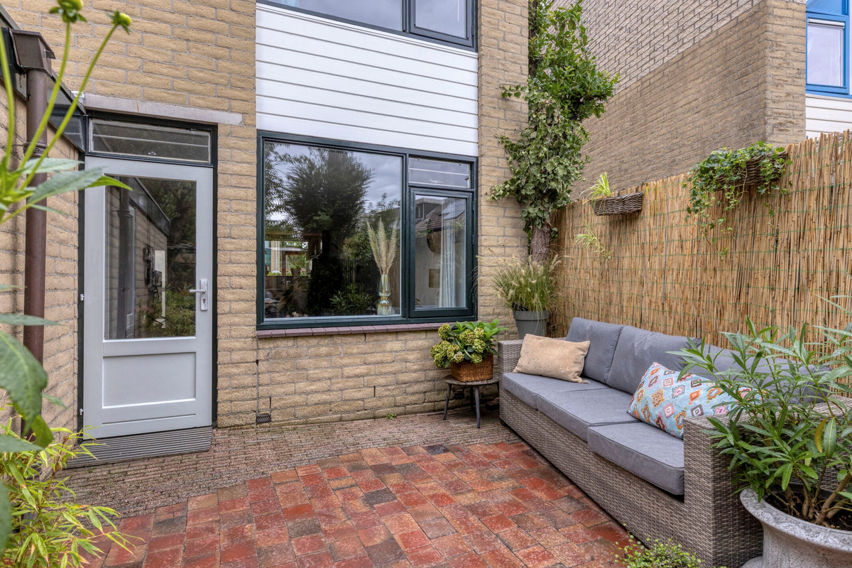 Hoekwoning te koop: Tirol 72, Utrecht
