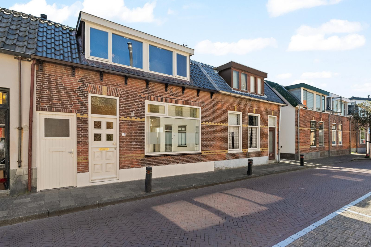 Tussenwoning te koop: Piet Heinstraat 15, Noordwijk