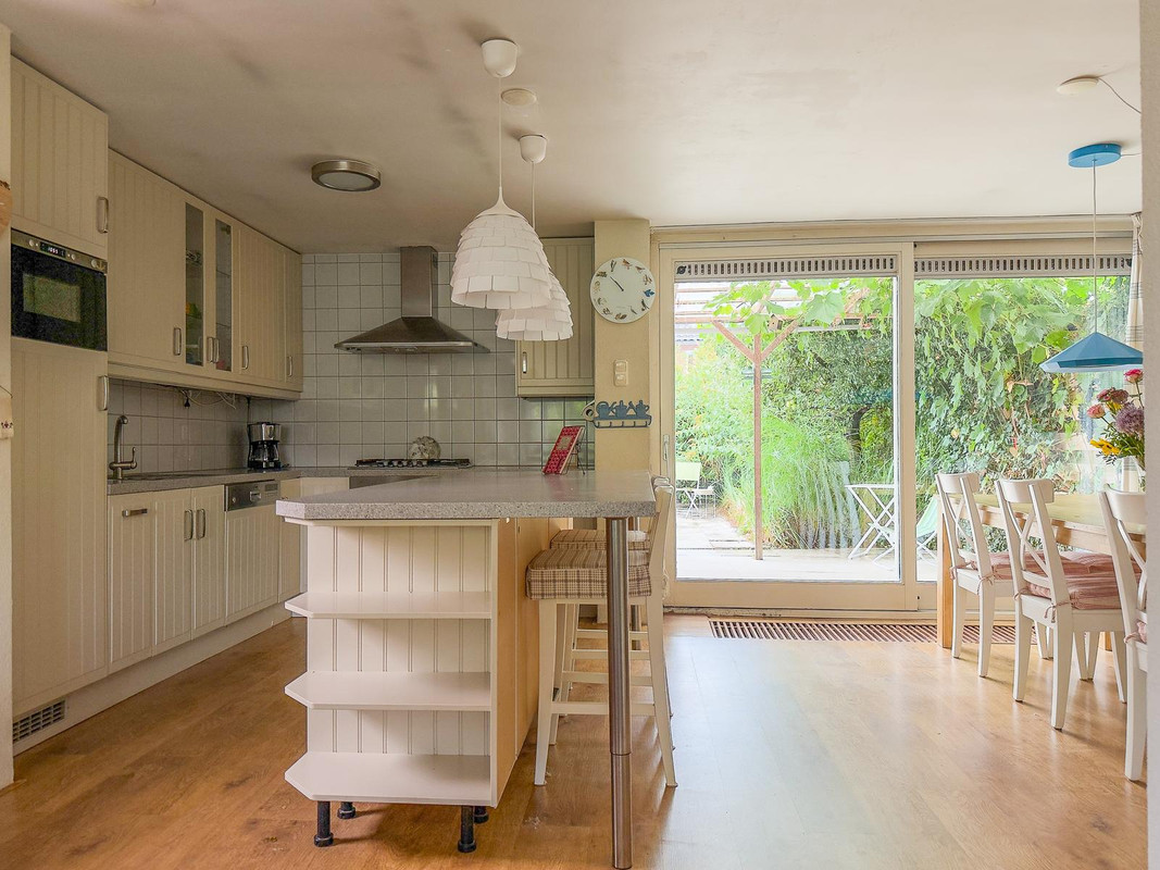 Hoekwoning te koop: Aspergelaan 7, Amerongen