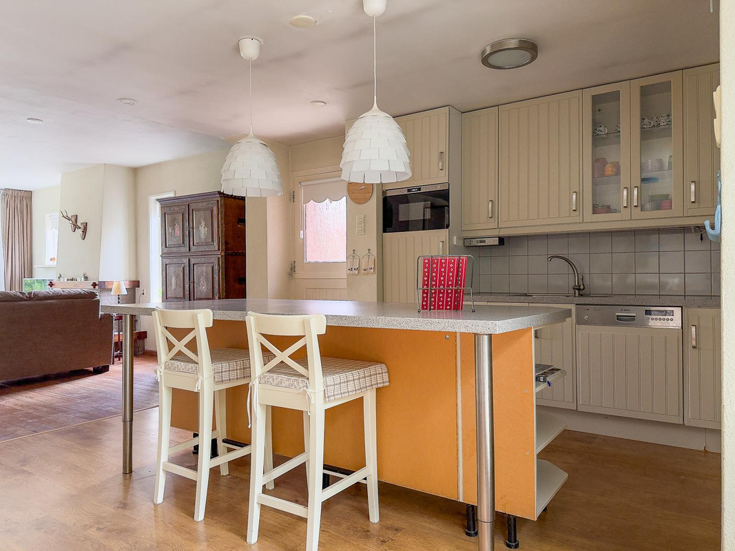 Hoekwoning te koop: Aspergelaan 7, Amerongen