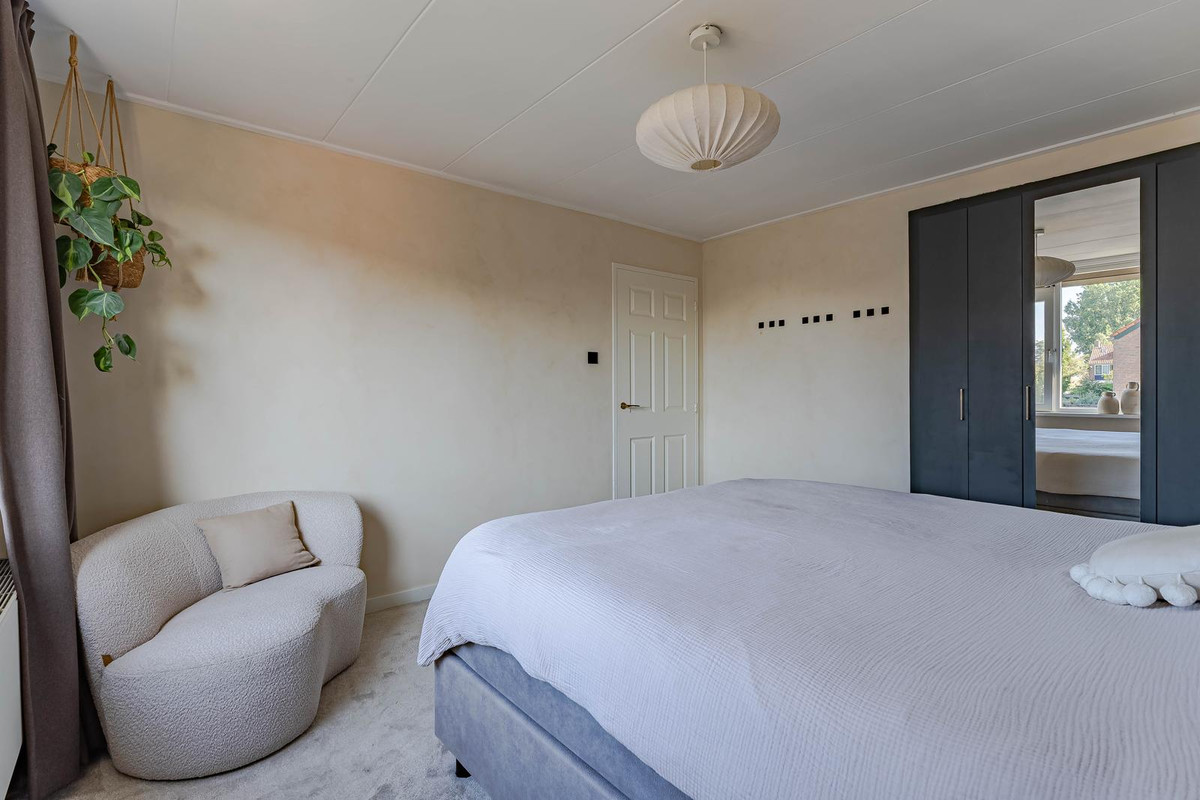 Tussenwoning te koop: Ferdinand Bolstraat 30, Hazerswoude-Dorp