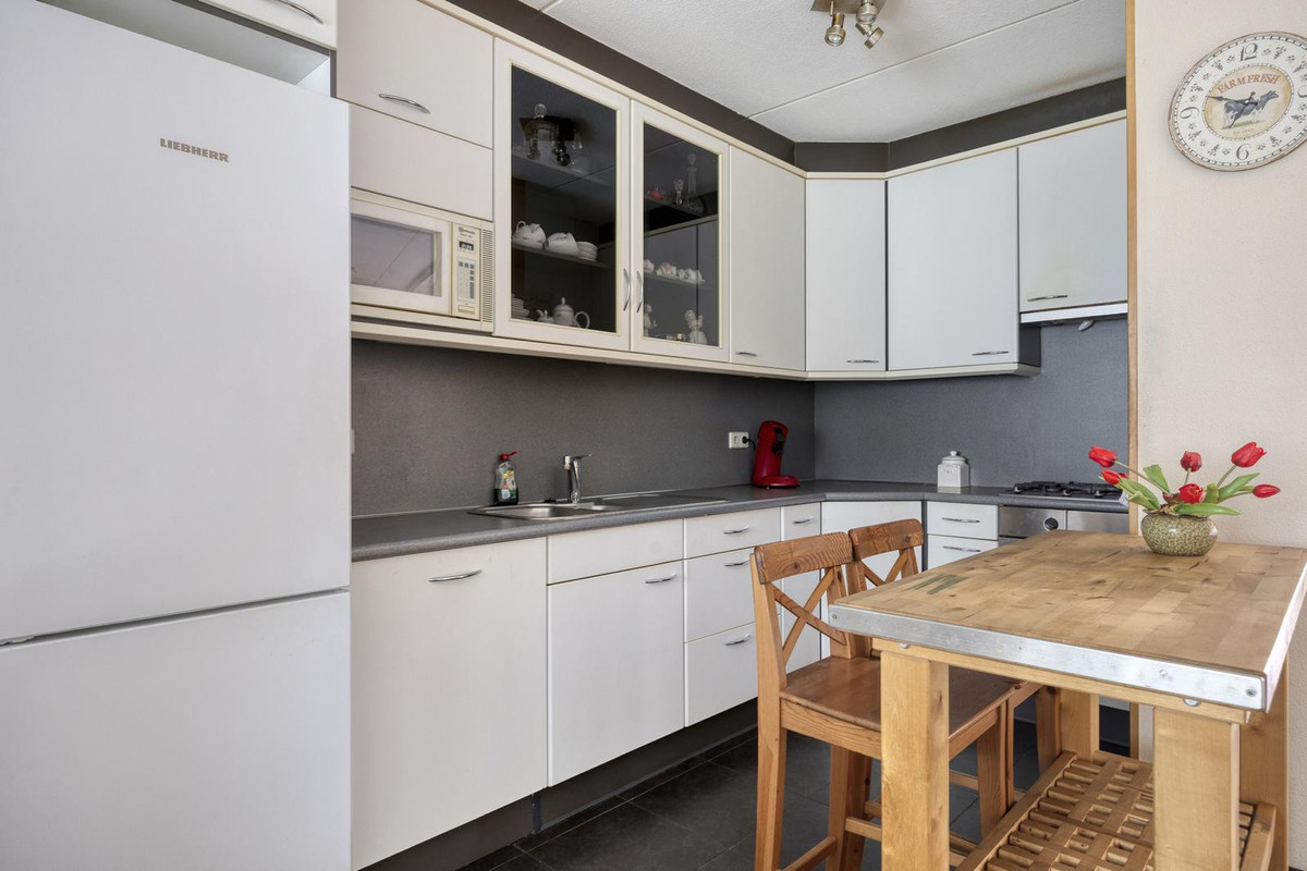 Tussenwoning te koop: Rode Schouw 78, Halsteren