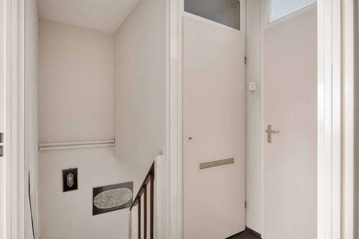 Tussenwoning te koop: Rode Schouw 78, Halsteren