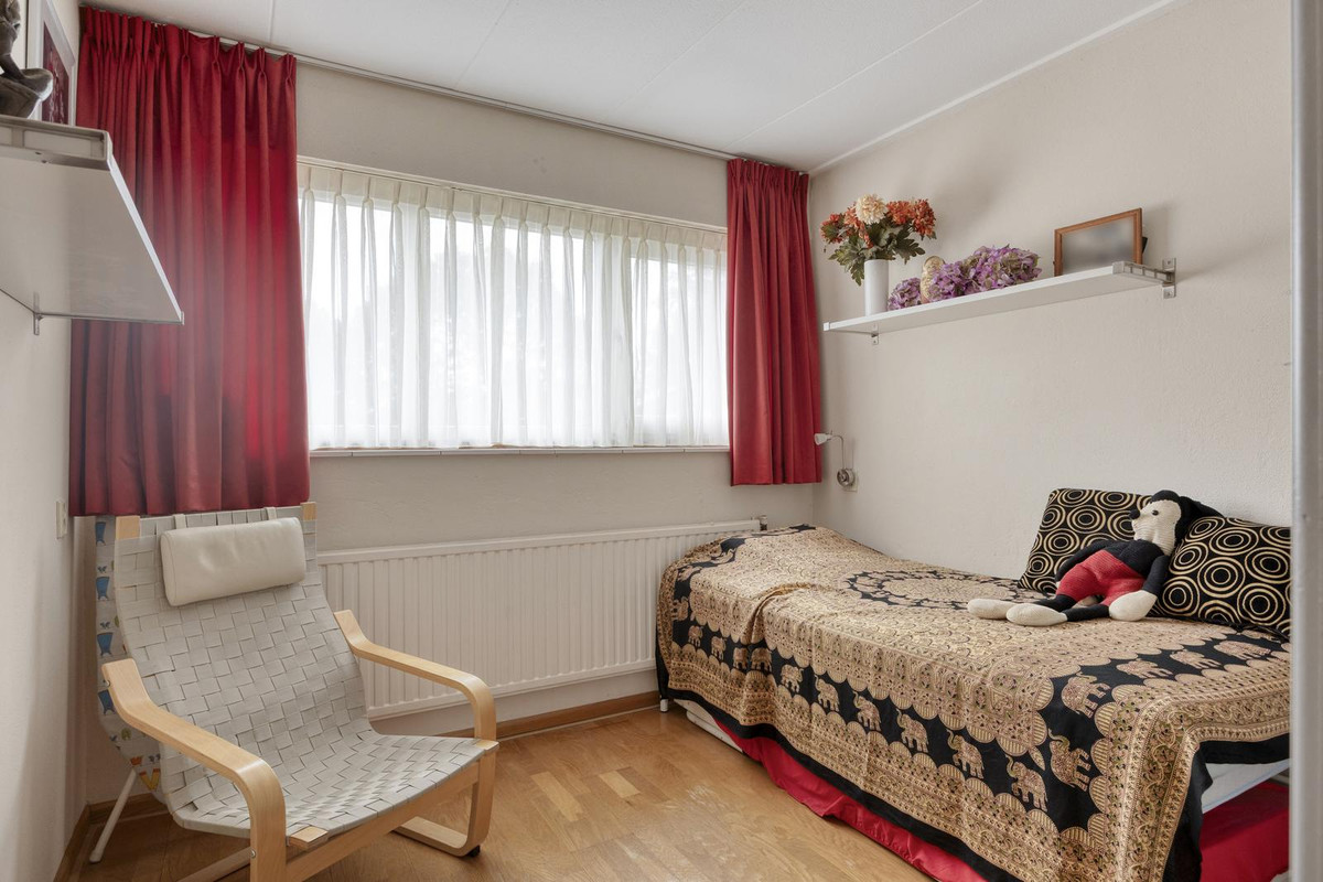 Tussenwoning te koop: Rode Schouw 78, Halsteren