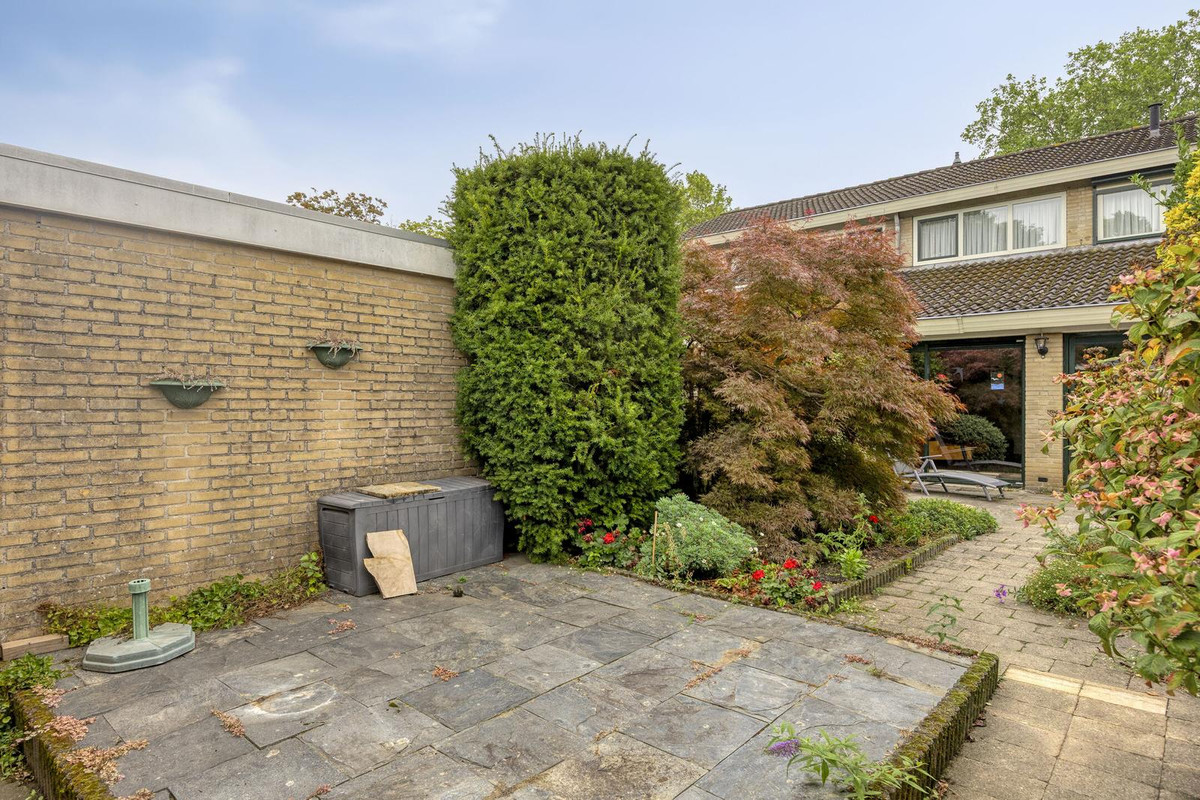Tussenwoning te koop: Rode Schouw 78, Halsteren